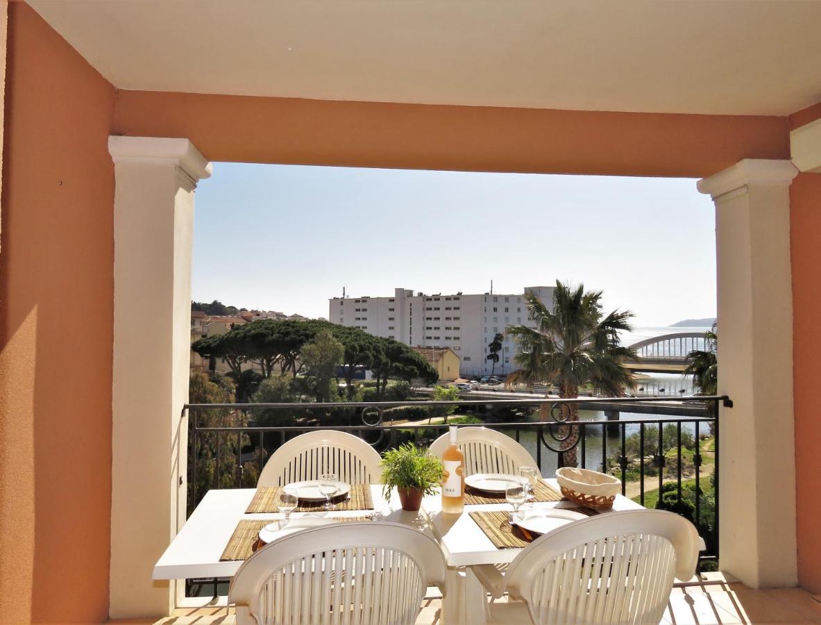 Appartamento Port Marine Sainte-Maxime Esterno foto